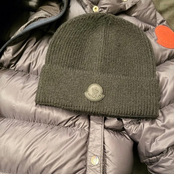Unisex Moncler beanie os - Picture 1 of 3